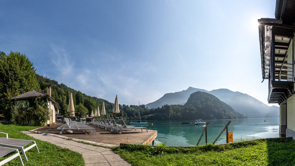 Seeufer des Seehotel Billroth im Sommer